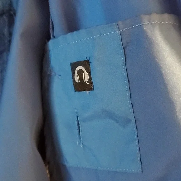 Subaru Windbreaker - Picture 3 of 9